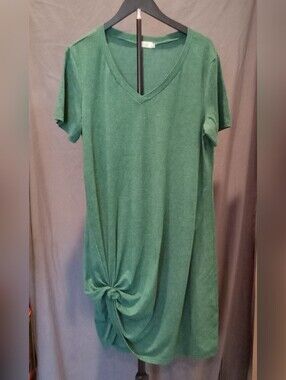 Locryz Green V-Neck T Shirt Dress Knotted Bottom Women's Size L